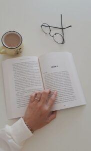 How to Build a Simple Reading Habit