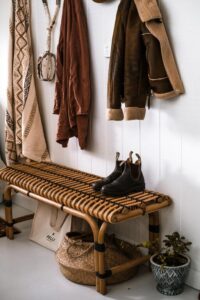 Simple Ways to Organize Your Entryway